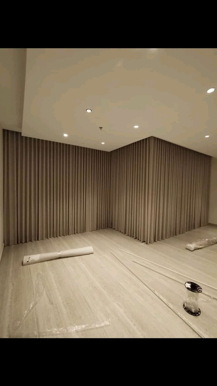 Curtains gallery image 31